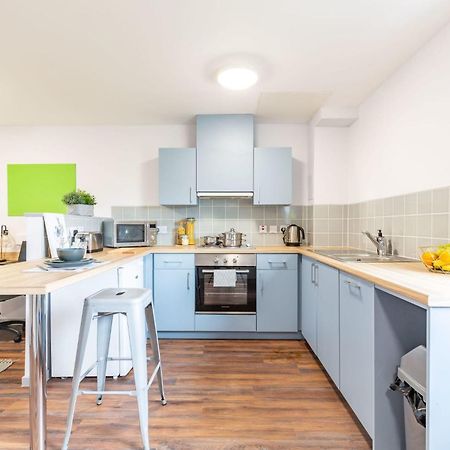 شقة Bryson Court In Newcastle المظهر الخارجي الصورة