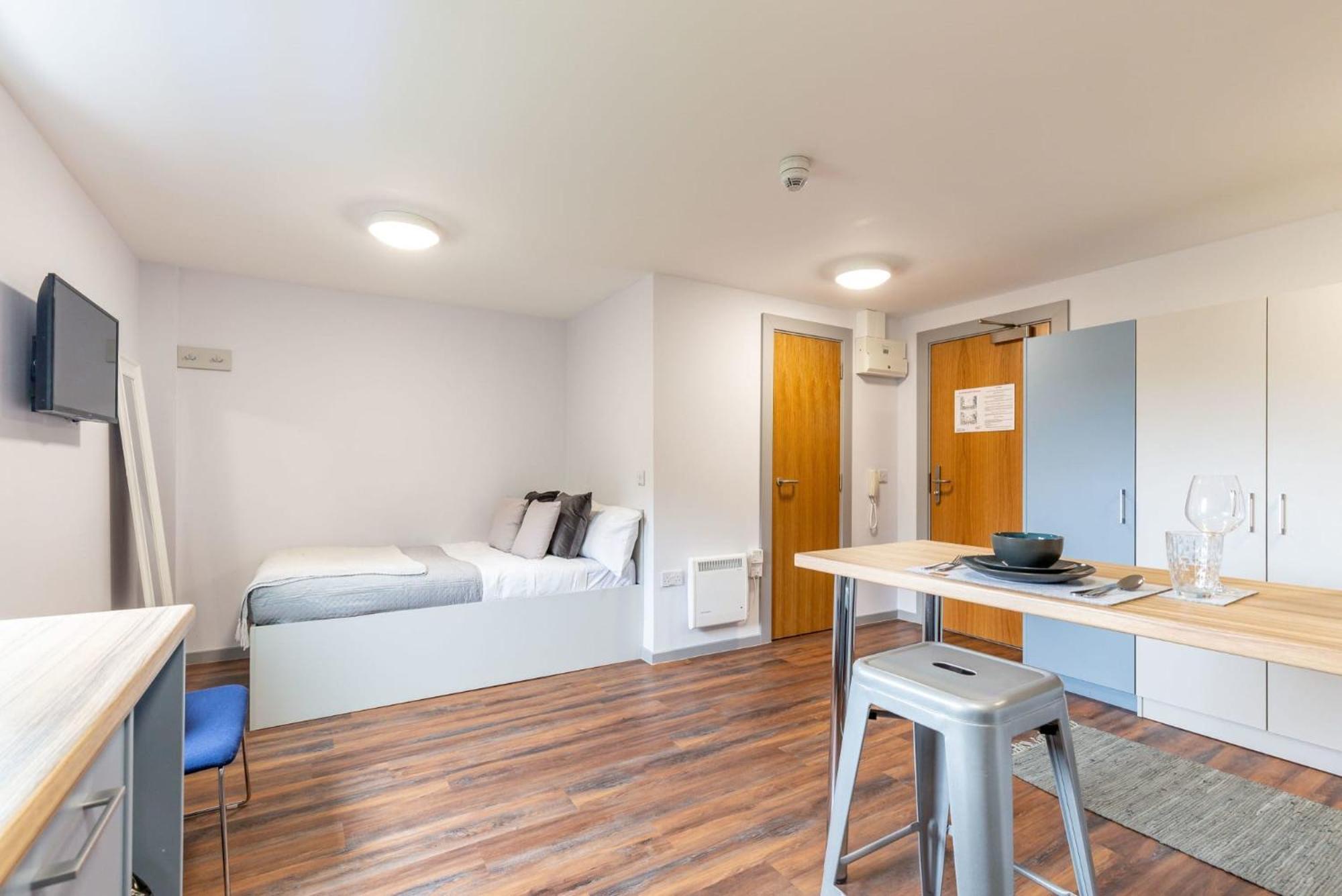 شقة Bryson Court In Newcastle المظهر الخارجي الصورة